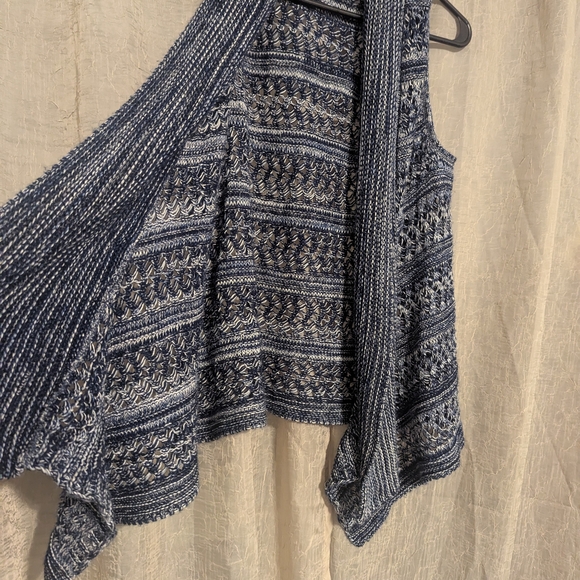 44. Cozy Blue and White Knit Poncho Sweater - Picture 3 of 6